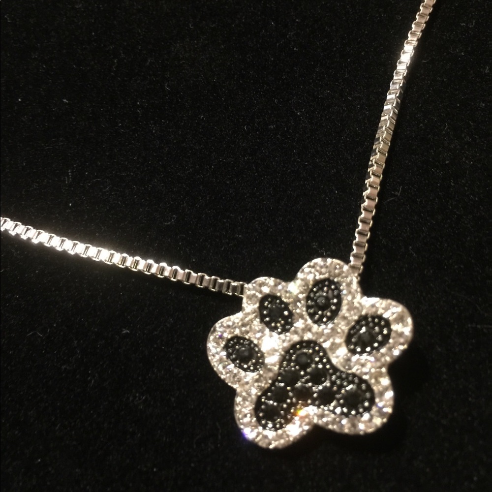 PawPrint Necklace, NEW! - Picture 2 of 4